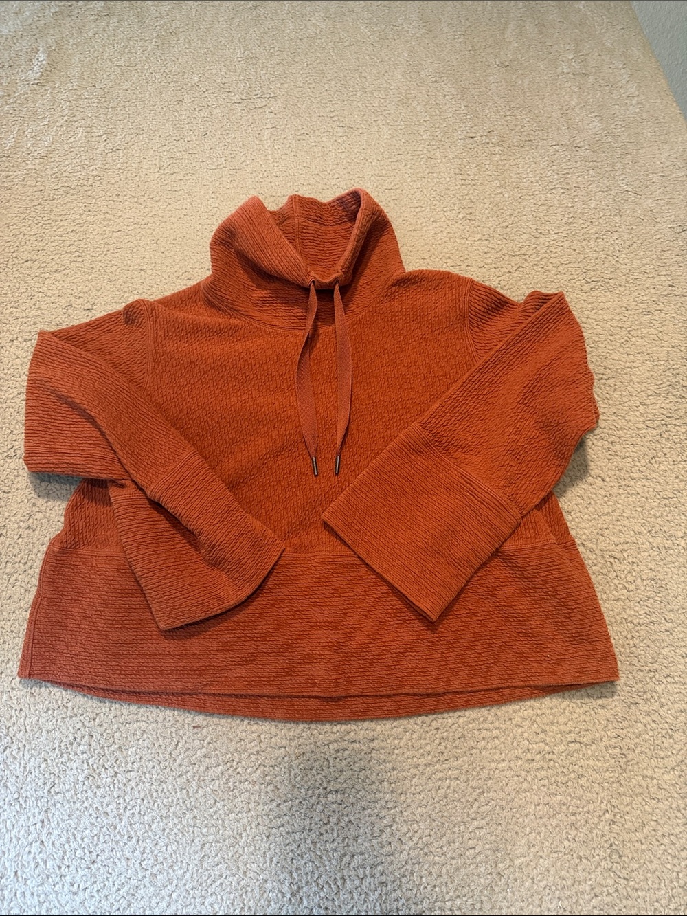 Lululemon Retreat Yourself Pullover
Heathered Rustic Clay Women's size M